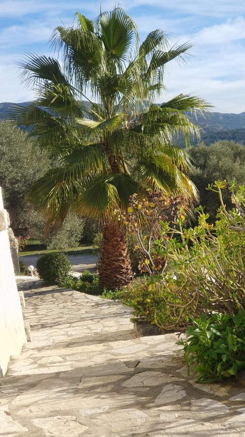 Mon Coin De Provence Petit-Dejeuner Offert Roquevaire Exterior foto